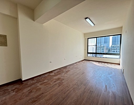 高鐵特區臨路角透店可停6車 - Image 14