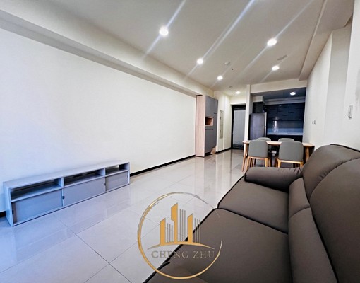 稀有可寵物件🔥可三租補｜平面車位｜現代風裝潢✨ - Image 1