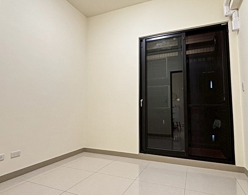 三民區綠廳院近正義車站全新含管含車2房2廳2衛1陽台 - Image 8