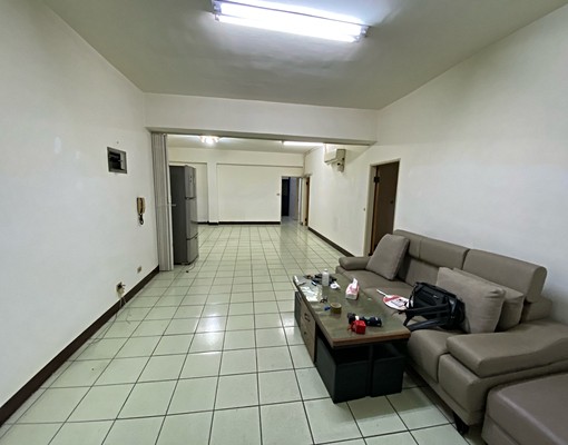 新北產業園區超大公寓2樓 - Image 1