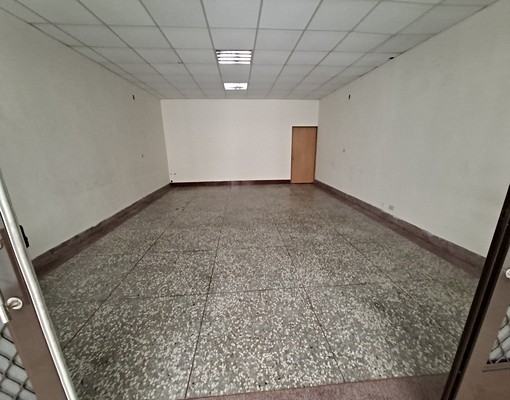 [臨路店面]近中國醫藥博愛街3層透天出租 - Thumbnail 1