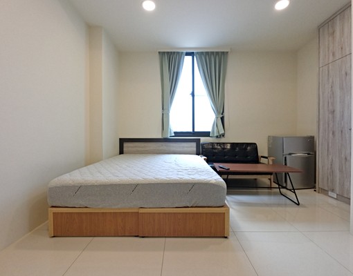 東區旱溪夜市🔥可租補秒殺🔥陽台獨洗曬💦飲水機🤍子母車 - Image 2