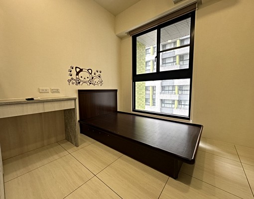 星都心高樓美裝潢可以直接提包入住3+1房含平面車位+管理費 - Image 8