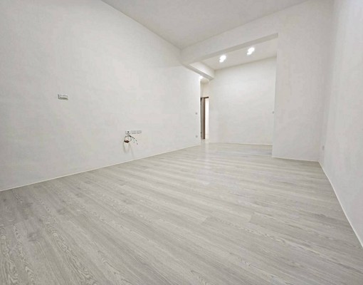 可租補🍎全新整理一樓公寓🍎大三房 - Image 1