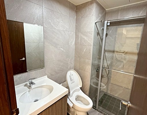 頂埔捷運🚴全新裝潢電梯2房含管🚴誠意可談 - Image 7