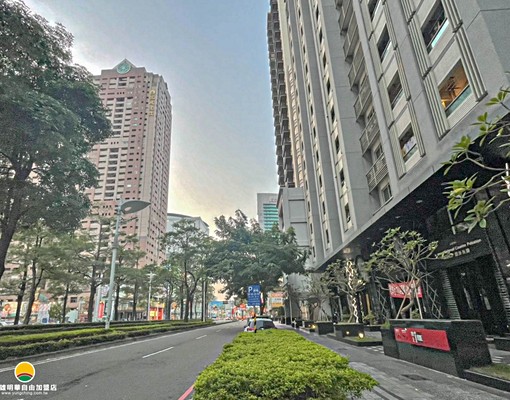 租⭐亞灣區｜三多商圈｜捷運宅｜優質裝潢景觀房 - Image 4