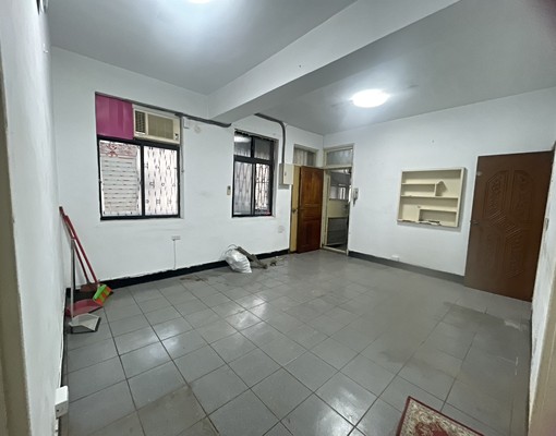 🍎豐年國小🍎邊間二摟🍎前後陽台方正屋 - Image 7