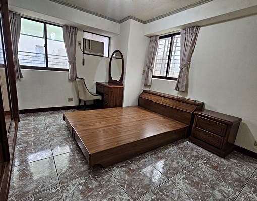 桃園電梯三房+車位!★藝文特區★南平運動中心★全新粉刷 - Image 8