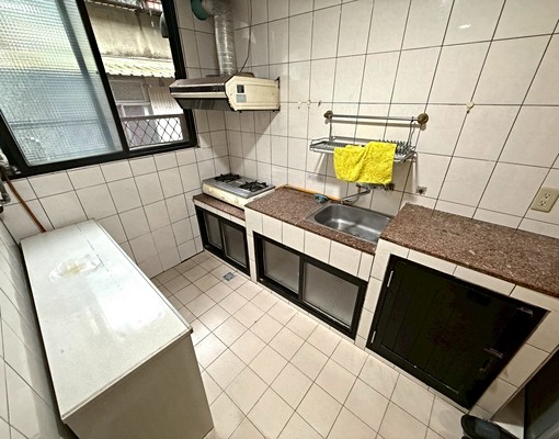 龍山寺❣️可租補獨立門戶/獨洗曬採光通風/一房一廳大空間 - Image 9