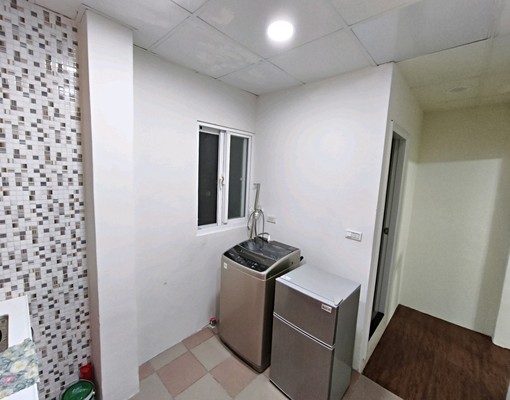 蘆洲民族路12坪大套房,可租補,近捷運,交通方便又有ubik - Image 8