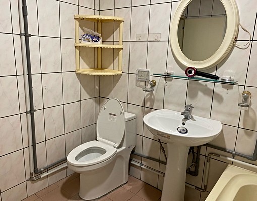 民權路巷弄一樓，門口可停車，屋主直租 - Image 11