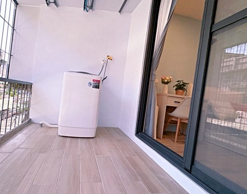 稀有釋出✨百萬裝潢🌲高雄車站三鐵共構市心❤️陽台大套房☀️ - Image 3