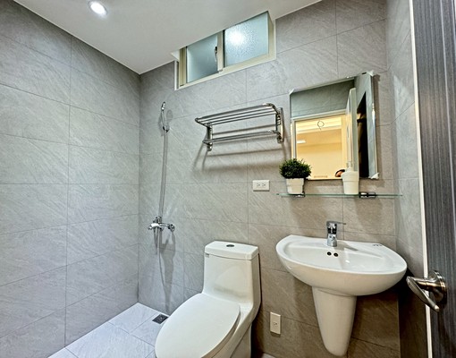 🏡大家庭首選!全新裝潢溫馨宅,等有緣人入住 - Image 6