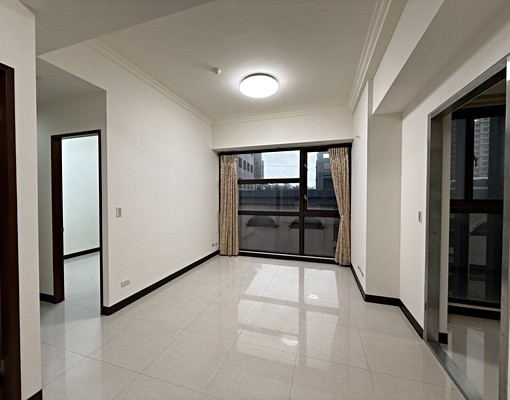 可租補＆板橋車站＆百暉首璽＆電梯大兩房邊間 - Image 1