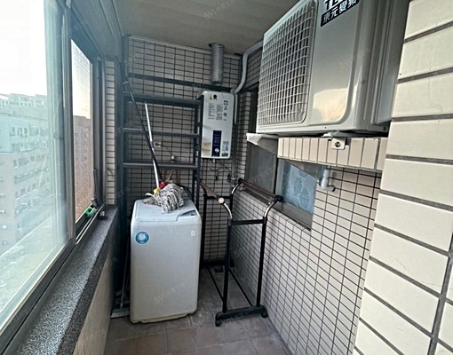 青海家樂福旁/精美電梯三房可寵/租補可談 - Image 8