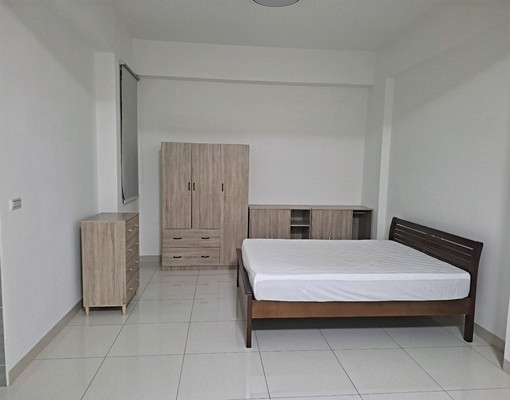 省道星巴克後面寧靜小區透天群落 - Image 3