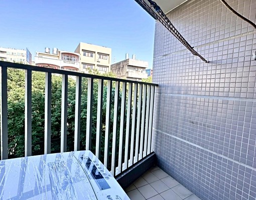 可租補💎稀有電梯透天💎陽台獨洗曬💎弘光超近💎子母車 - Image 5