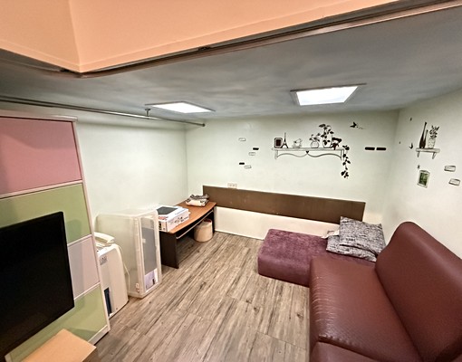 站前精美樓中樓/陽台獨洗/免追垃圾車/天井窗 - Image 2