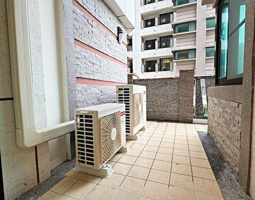 💖台北灣銀河💖全新裝潢家俱電全邊間三房車 - Image 9