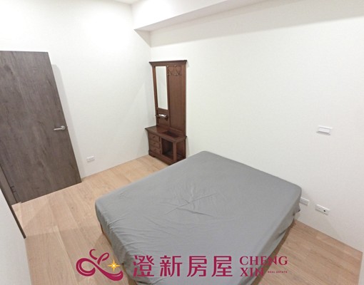 巨城精裝全新美兩房🌹垃圾集中處理🌹雙陽台房型好運用 - Image 8