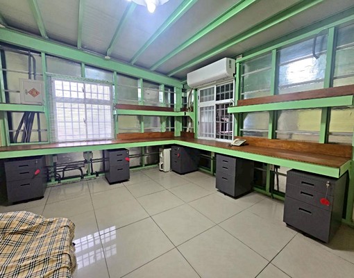 自有車庫別墅．屋況新．附冷氣 - Image 15