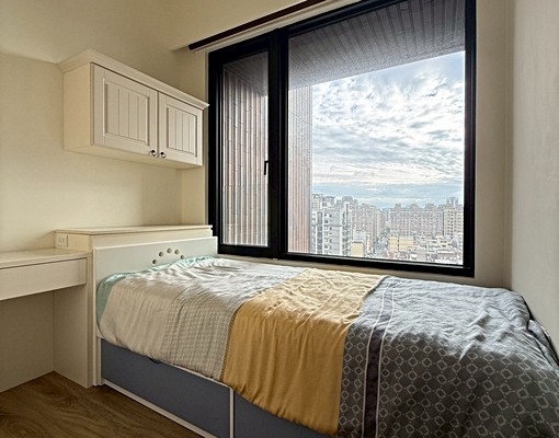 竹北縣三「國賓大悅三房含管」有傢具拎包入住沒問題 - Image 5