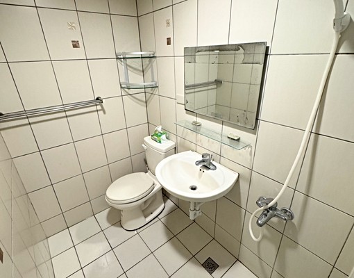 中山國中站/友善房源/採光陽台套房/可租補/垃圾代收 - Image 5