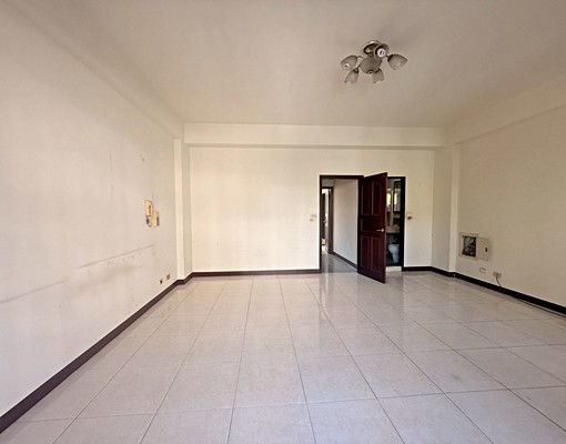 安平獨門車墅🉑可寵🉑可祭祀🈶可租補~還不快來 - Image 11