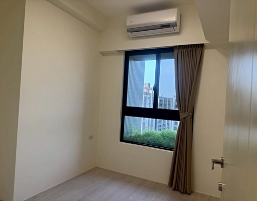 高鐵旁三房附冷氣.視野廣.雙車位另租 - Image 5