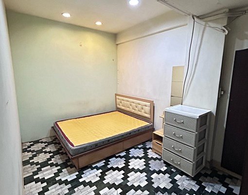 🏡公寓3+1房｜捷運菜寮站｜家俱全配｜代收包裹垃圾｜可寵物 - Image 6