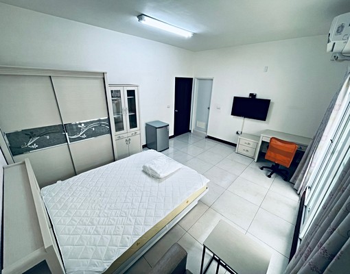 舒適乾淨套房 - Image 1