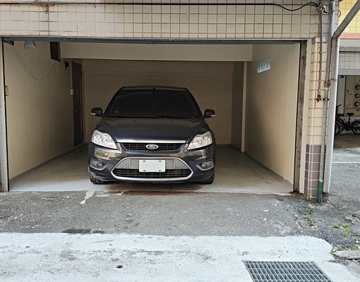 斗六，美麗大地，溫馨四房，獨立車位 - Image 12