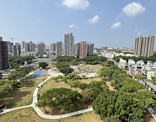 近高雄大學/面藍田公園/次高樓層/景觀超美大四房+平車 - Image 11