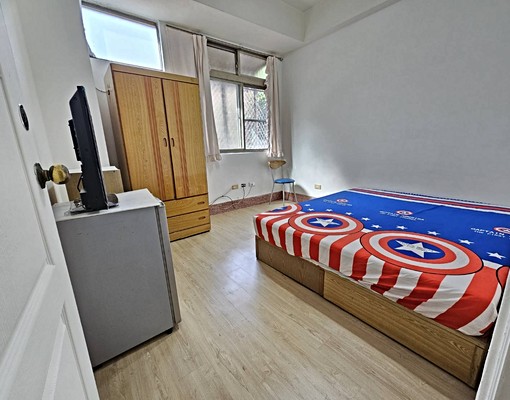 秒殺🌈超便宜套房🌈分離式冷氣🌈獨洗曬🌈近美術館.勤美 - Image 1