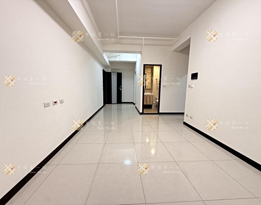 寵物友善🔥可租補入籍🔥浴缸🔥租金含平車🔥看備註 - Image 1