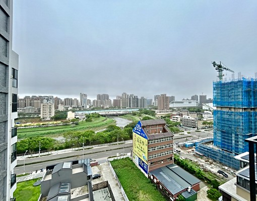 高鐵A18站ꕤ方好全配精美裝潢景觀兩房車位 - Image 2