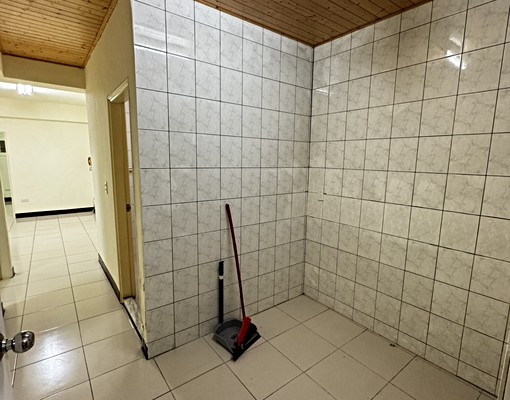 秒租!永和蛋黃區大陽台二樓~可租補!看備註! - Image 8