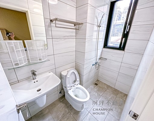 逢甲大學⛅秋紅谷⛅整棟新蓋⛅大坪數⛅陽台獨洗曬⛅室內機車位 - Image 6