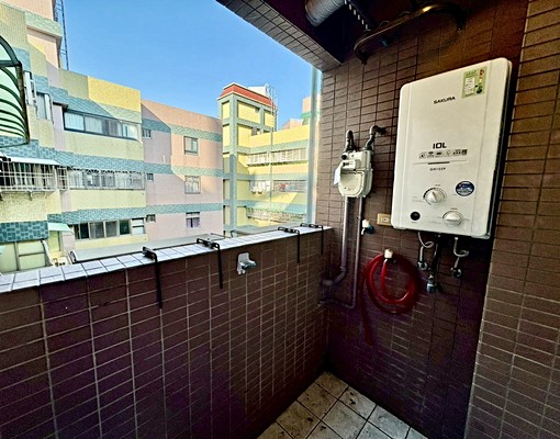 水湳-快樂童年2房附2台冷氣~租金含管💖可租補 - Image 4