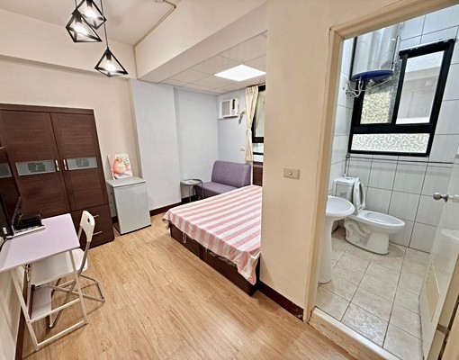 傢具齊全✨質感套房✨戶數單純✨飲水機✨黃金地段✨垃圾集中 - Image 1