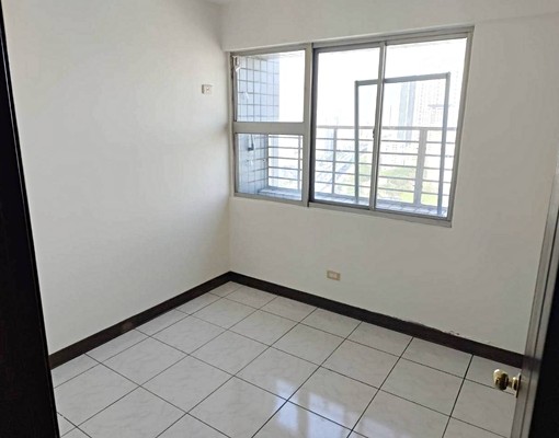 ⭐️中山國中⭐️電梯四房~景觀戶⭐️近捷運 - Image 3