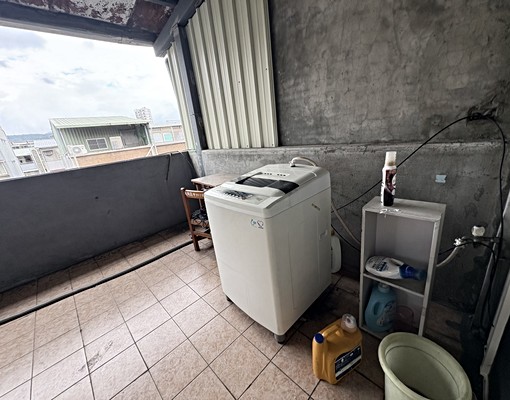 中山國中☃可租補/台水電/通風/傢俱齊全/變頻冷暖/機能佳 - Image 9