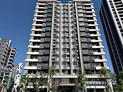 決心要賣僅此一戶☆萊茵水花園☆新婚成家兩房+車位