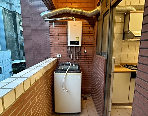 中山路巷內靜謐大空間三房華廈 - Image 3