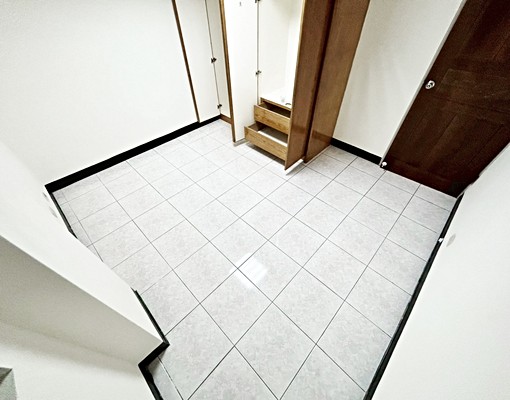 捷運三重國小◆新整修3房◆採光可租補★雙陽台 - Image 6