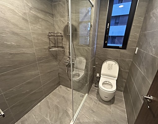 宏盛心中央、亮麗兩房居,附設全新大小家電 - Image 10