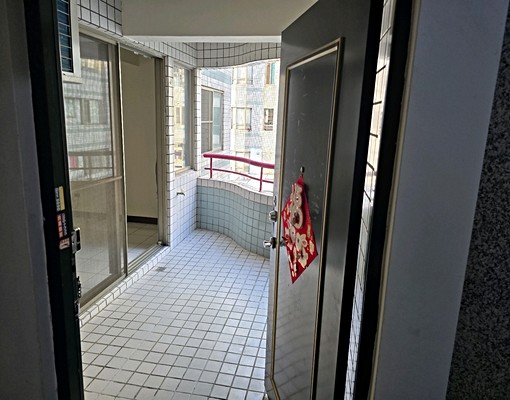 屋主自租免仲介費北屯區松義街電梯美寓三房 - Image 2