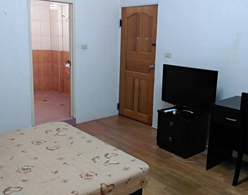 超便宜竹科光復老爺有陽台大套房 - Image 4