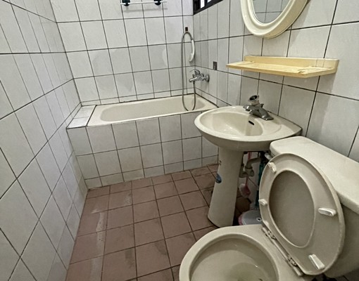 耐斯、麥當勞附近透天優雅套房出租 - Image 7