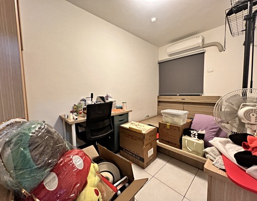 榮成三榮總商圈電梯採光2房近文藻福山學區📞愛窩 - Image 5